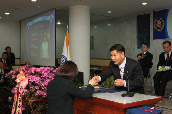 서울자동차 고등학교 졸업식 참석