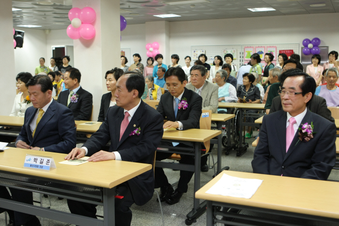 구립용산노인전문요양원 개원2주년 기념식 참석