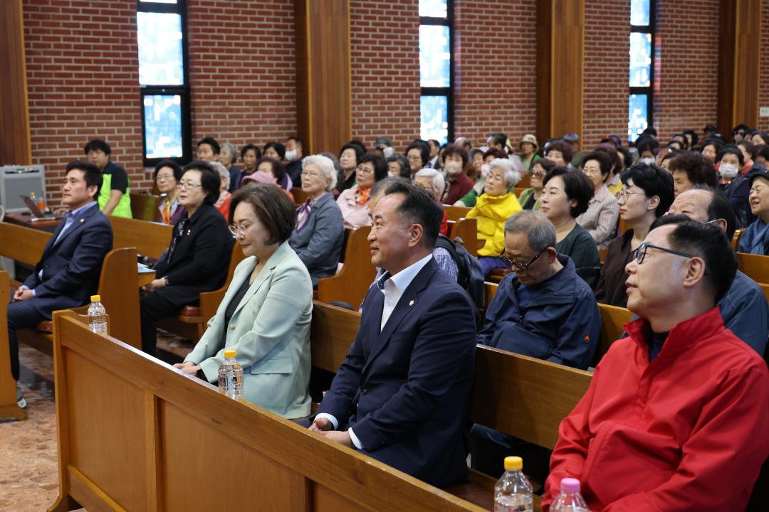 용산구의회, 효창종합사회복지관 창립 27주년 기념행사 참석