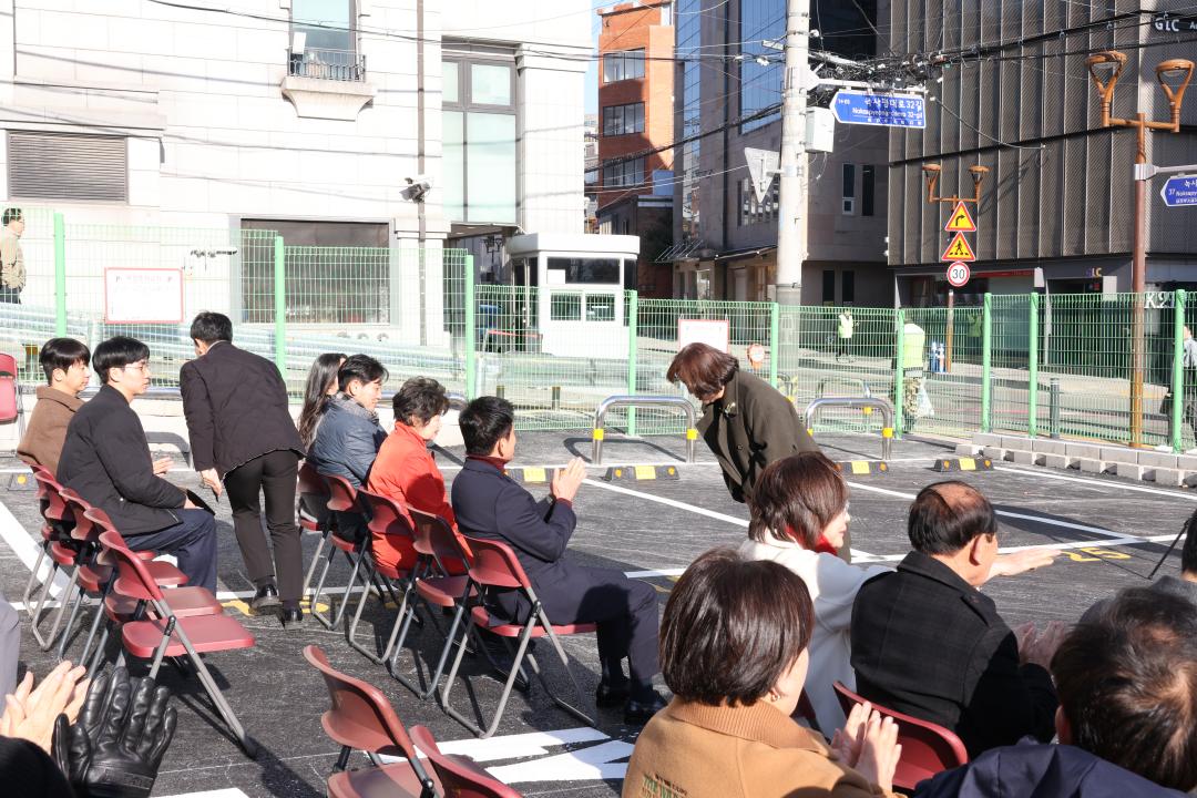 '용산구의회, 이태원1동 자투리땅 주차장 개장식 참석' 게시글의 사진(6) '245A5605.JPG'