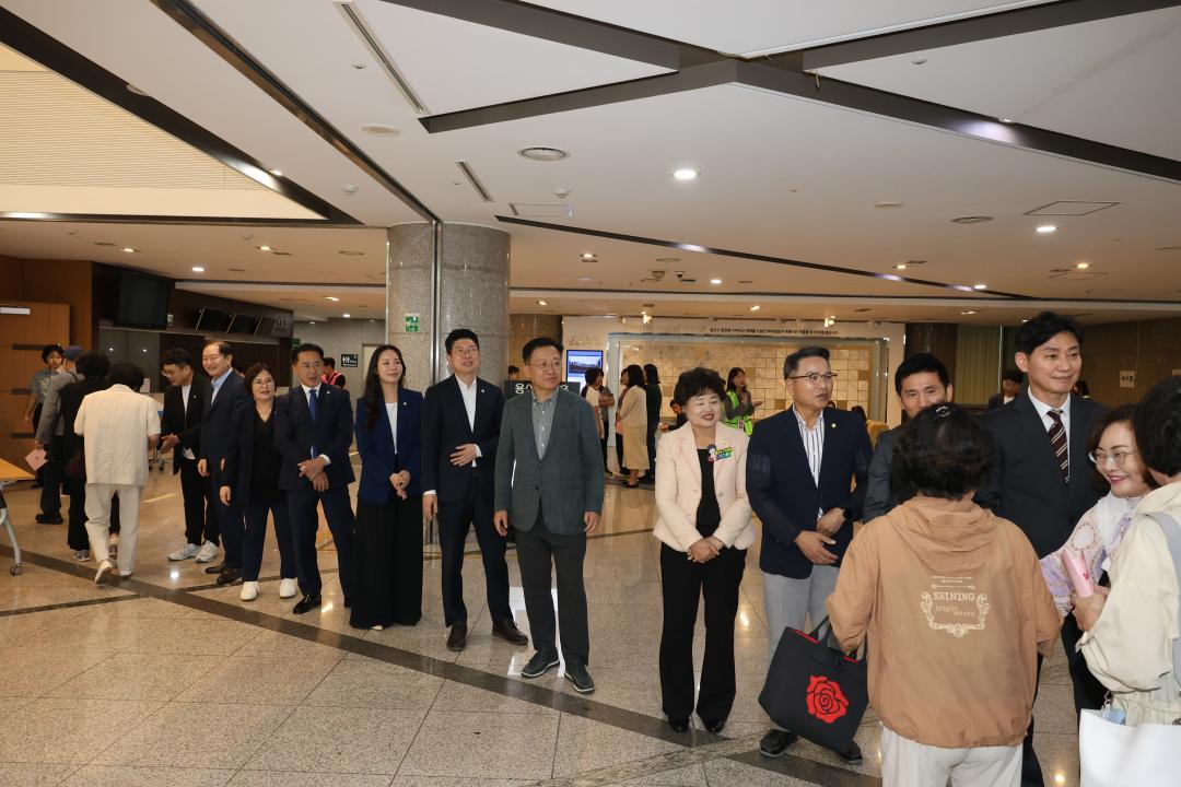 '용산구의회, 노인의날 기념 행사 참석' 게시글의 사진(3) '245A5209.JPG'