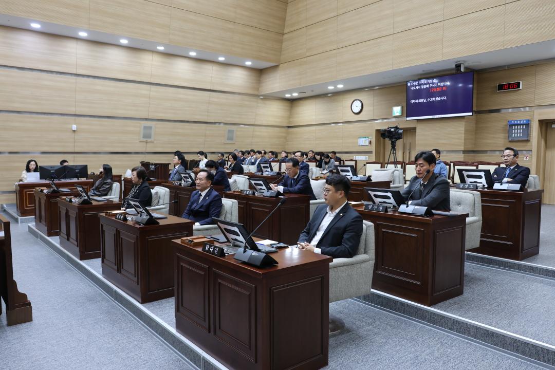 용산구의회, 제293회 임시회 2차 본회의 구정 질문