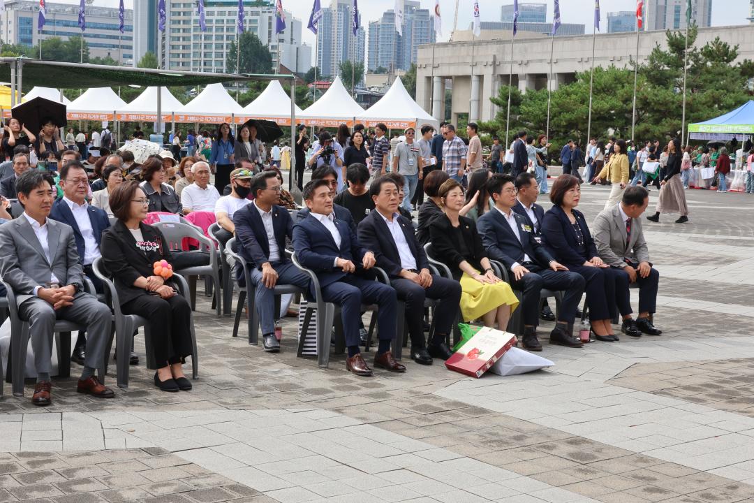 '용산구의회, 중소상공인과 주민이 함께하는 상생마켓 용산상회 참석' 게시글의 사진(3) '245A0063.JPG'
