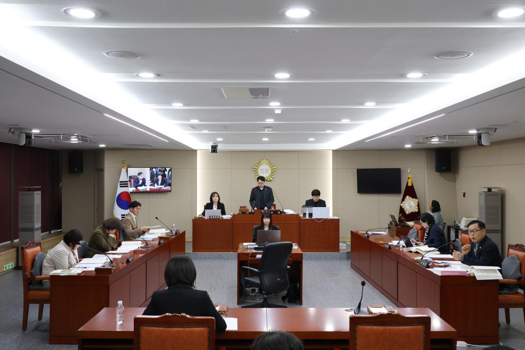 용산구의회, 제302회 제2차 정례회 행정건설위원회 행정사무감사(감사담당관, 기획조정실)