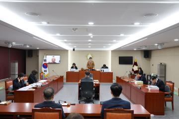 용산구의회, 제302회 제2차 정례회 행정건설위원회 행정사무감사(안전건설교통국)