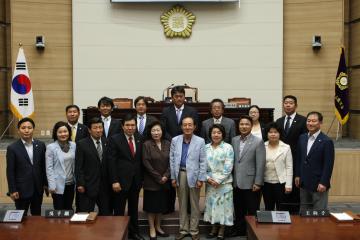 일본 메구로구 의회 의원들 용산구의회 방문