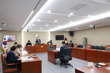 용산구의회 제306회 임시회 행정건설위원회 제1차 회의