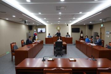 용산구의회, 제299회 정례회 운영위원회 폐회중 2차회의