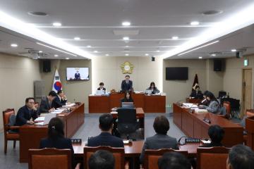 용산구의회, 제302회 제2차 정례회 복지도시위원회 행정사무감사(문화경제국)