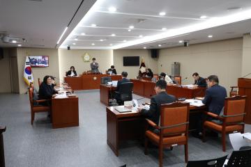 용산구의회, 제302회 제2차 정례회 행정건설위원회 1차회의