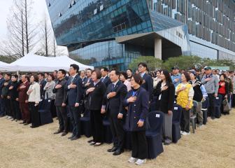 용산구의회, 구청사 주민 친화 힐링정원 준공식 참석